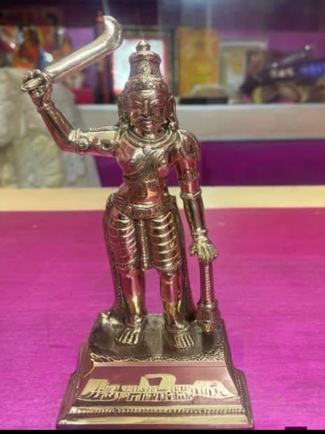 Karuppasamy impon statue